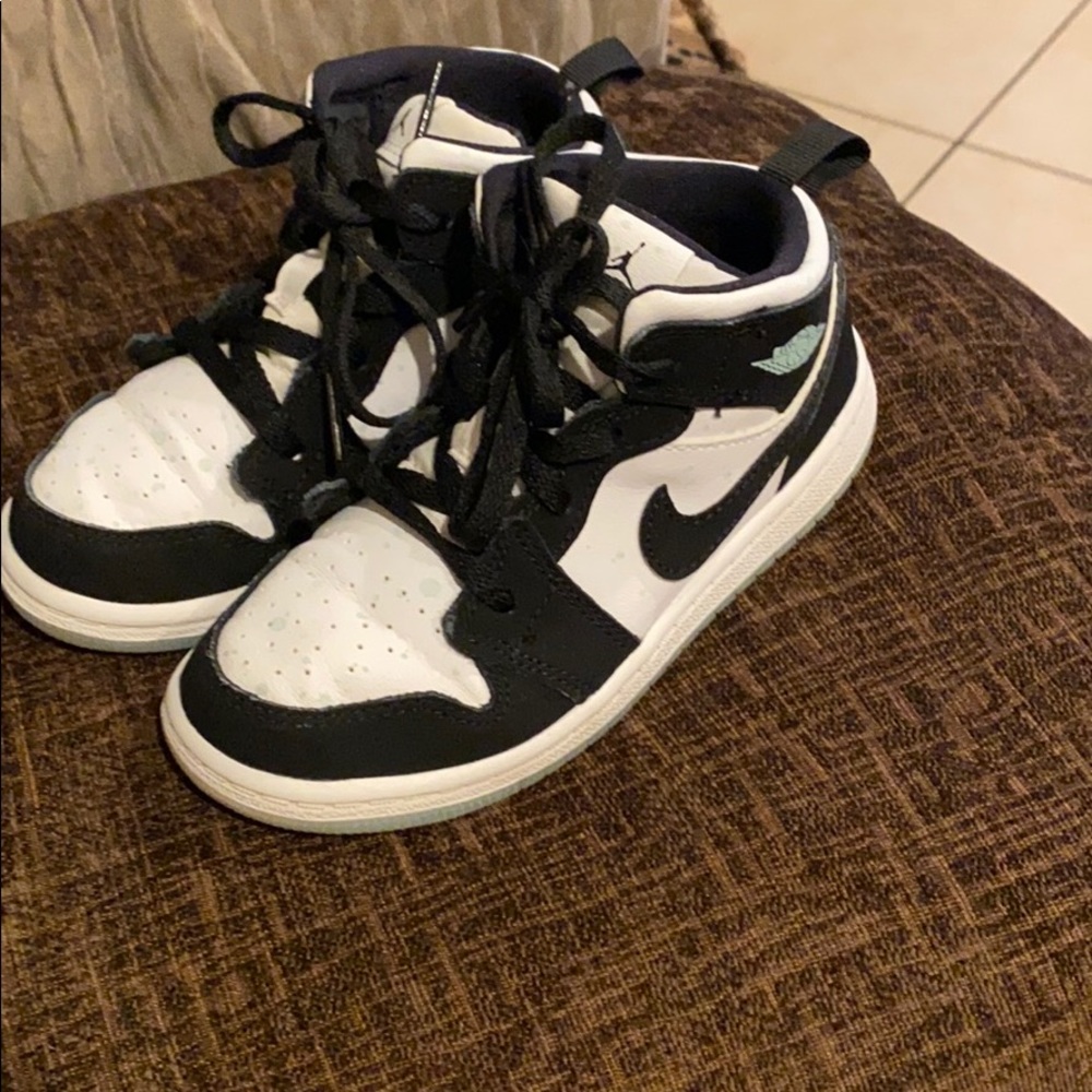 Boy shoes